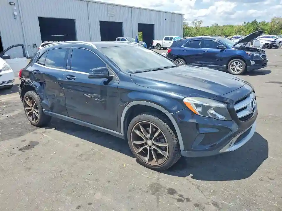 WDCTG4EB3HJ294794 2017 MERCEDES-BENZ GLA-CLASS-3