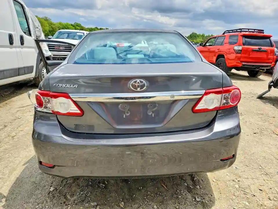 2T1BU4EE3DC979565 2013 TOYOTA COROLLA-5