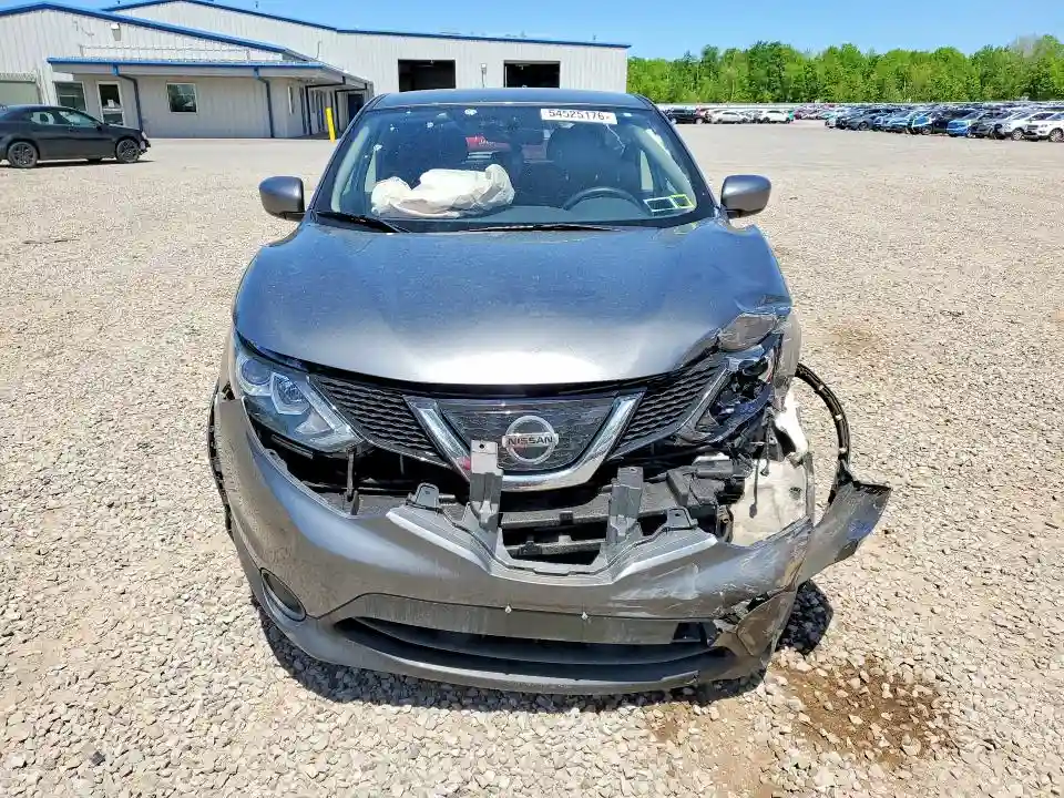 JN1BJ1CR6JW291482 2018 NISSAN ROGUE-4