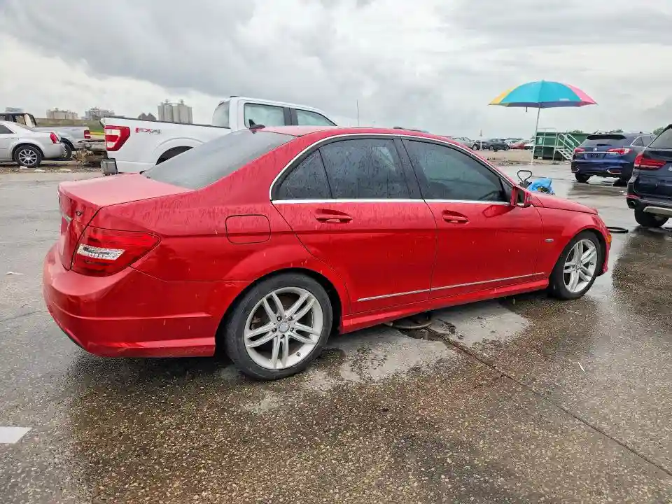 WDDGF4HBXCR203980 2012 MERCEDES-BENZ C-CLASS-2