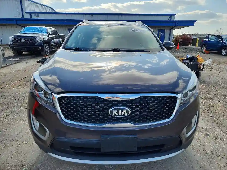 5XYPHDA53HG243879 2017 KIA SORENTO-4