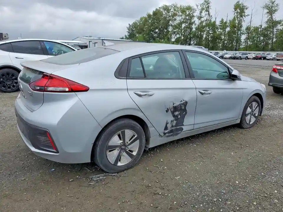 KMHC65LC5MU261715 2021 HYUNDAI IONIQ-2