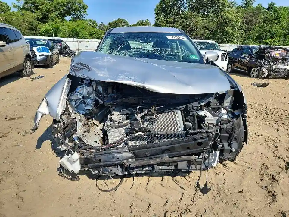 KNMAT2MV6JP544931 2018 NISSAN ROGUE-4