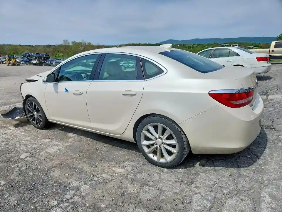 1G4PR5SK5G4117636 2016 BUICK VERANO-1