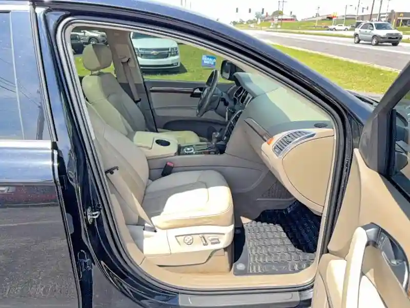 WA1LMAFE9ED019943 2014 AUDI Q7-4