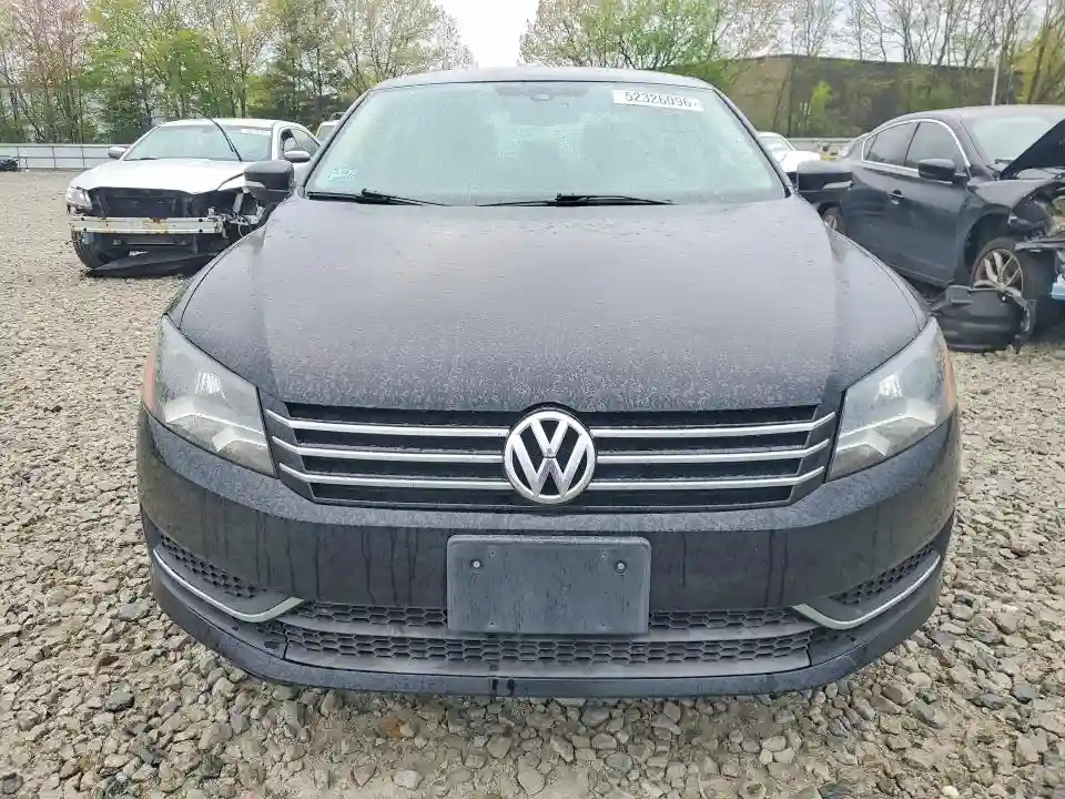 1VWBP7A37EC002563 2014 VOLKSWAGEN PASSAT-4