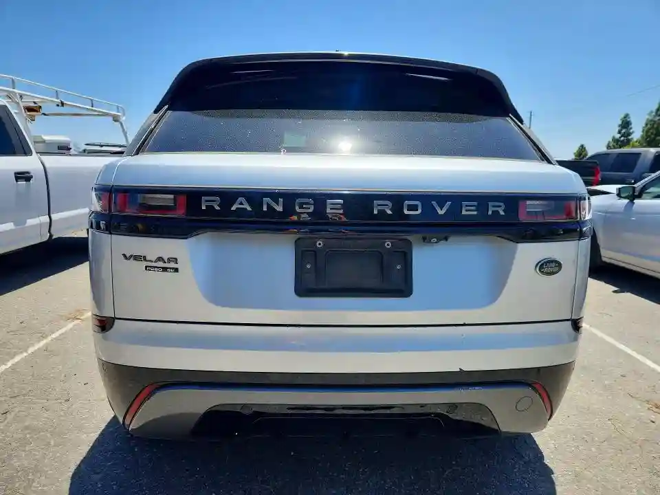 SALYL2RX8JA775415 2018 LAND ROVER RANGEROVER-5