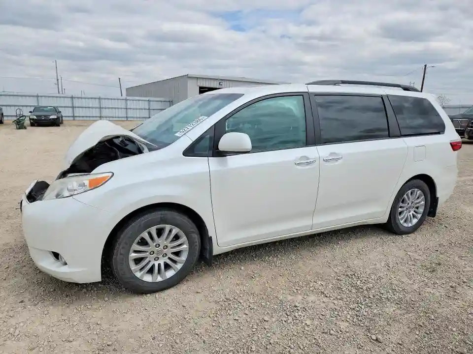 5TDYK3DC4FS549158 2015 TOYOTA SIENNA-0