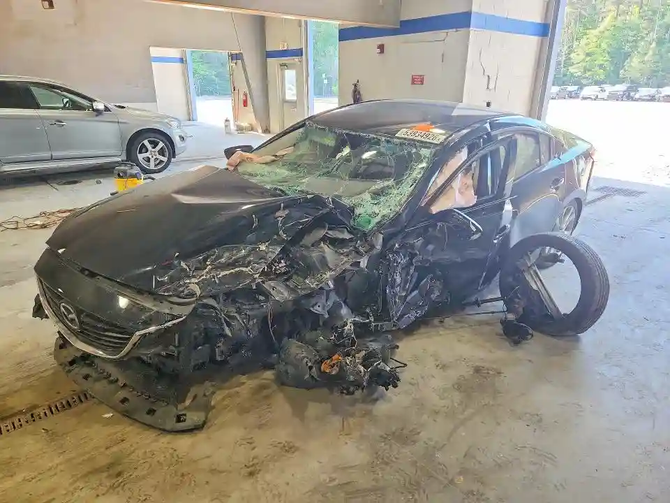 JM1GJ1V59E1112030 2014 MAZDA 6-0