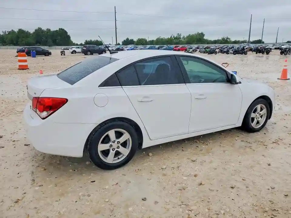1G1PC5SBXD7212668 2013 CHEVROLET CRUZE-2