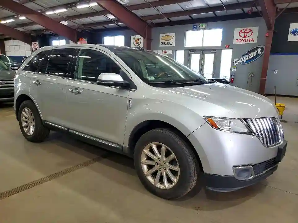 2LMDJ8JK9FBL24312 2015 LINCOLN TOWNHOUSE MKX-3