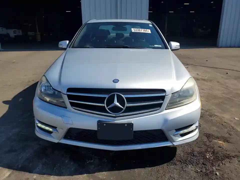 WDDGF4HB5EA928212 2014 MERCEDES-BENZ C-CLASS-4