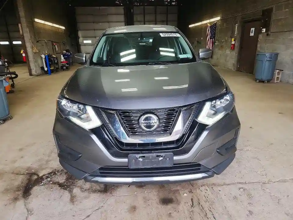 KNMAT2MVXJP550926 2018 NISSAN ROGUE-4