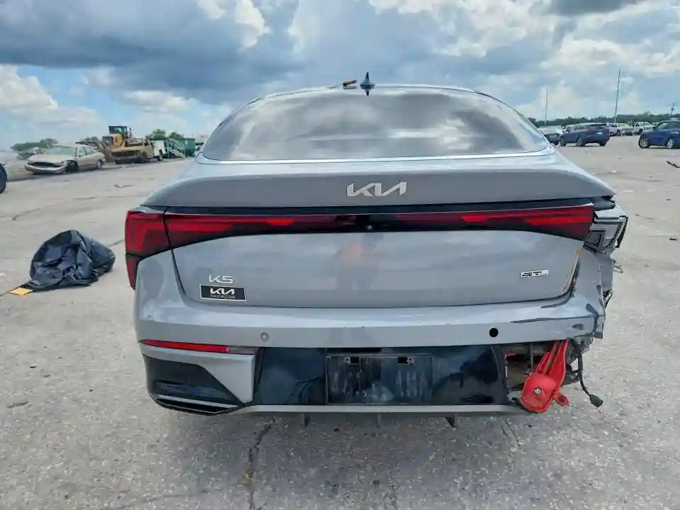 KNAG64J76S5284639 2025 KIA K5-5