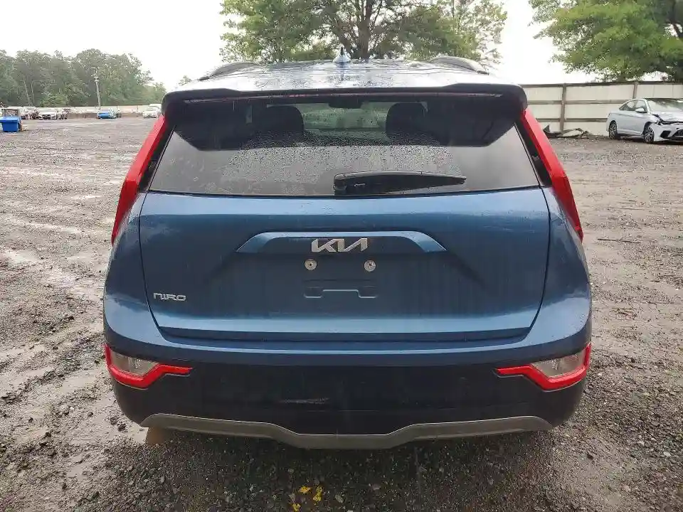 KNDCR3L11R5121631 2024 KIA NIRO-5
