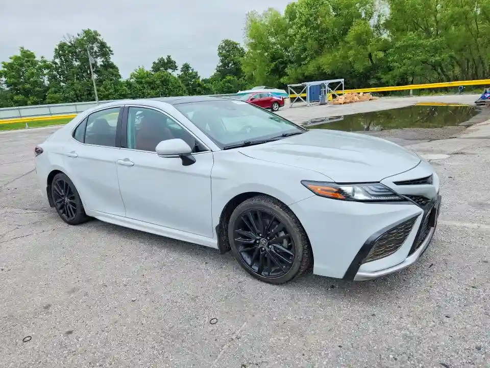 4T1K61BK4NU051721 2022 TOYOTA CAMRY-3