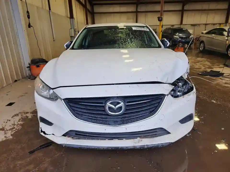 JM1GJ1U67E1159258 2014 MAZDA 6-4