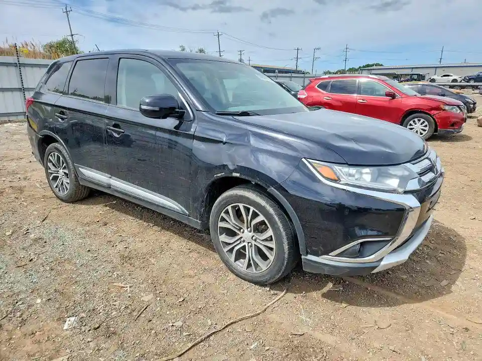 JA4AD3A34GZ020206 2016 MITSUBISHI OUTLANDER-3