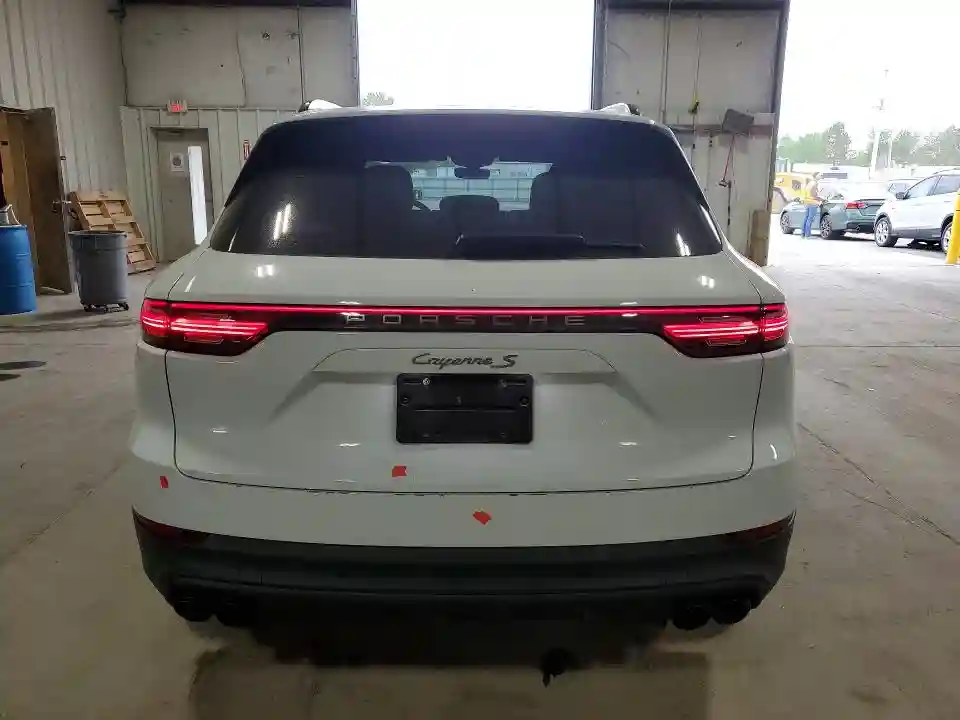 WP1AB2AY1PDA14554 2023 PORSCHE CAYENNE-5