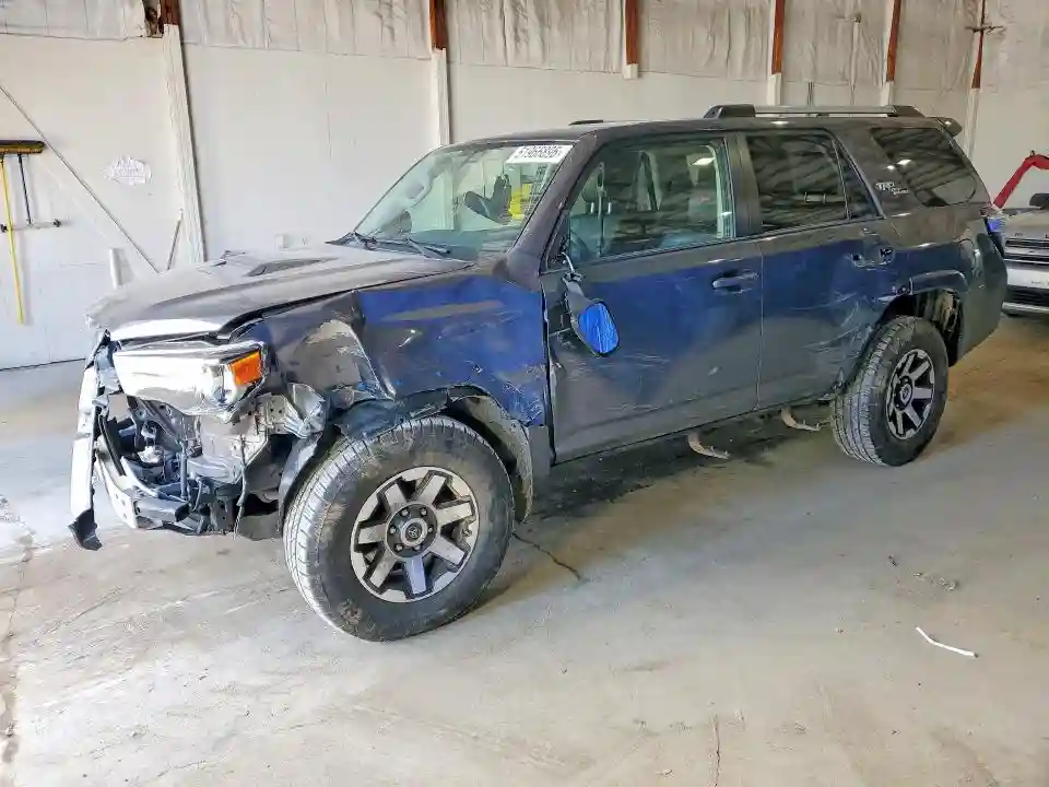 JTEBU5JR2H5465428 2017 TOYOTA 4RUNNER-0