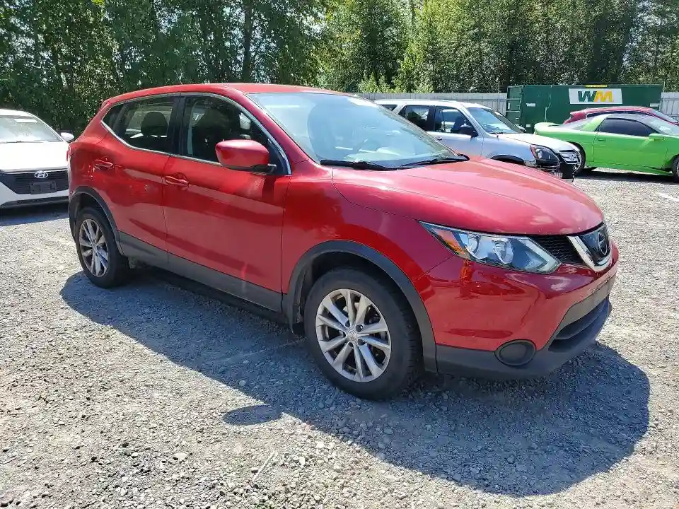 JN1BJ1CR0JW284026 2018 NISSAN ROGUE-3