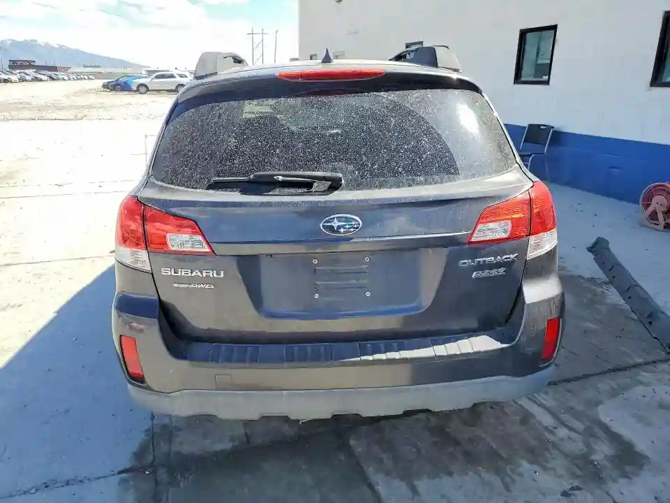 4S4BRBLC8B3398815 2011 SUBARU OUTBACK-5