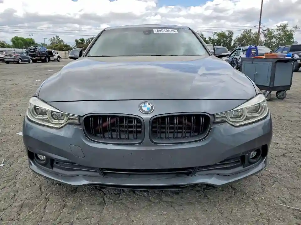 WBA8E1G59JNU92847 2018 BMW 3 SERIES-4