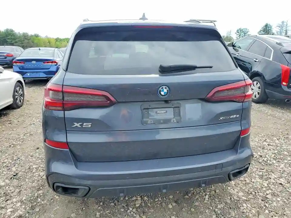 5UXTA6C0XN9J37893 2022 BMW X5-5