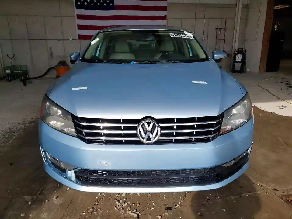 1VWCN7A31CC020063 2012 VOLKSWAGEN PASSAT-4