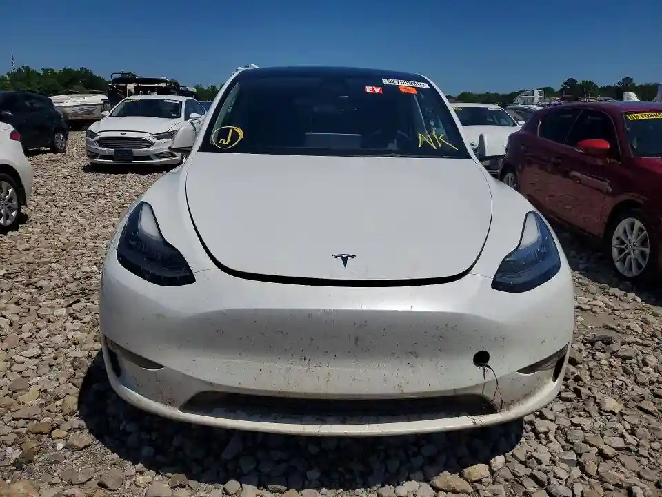 7SAYGDEE3PA086958 2023 TESLA MODEL Y-4