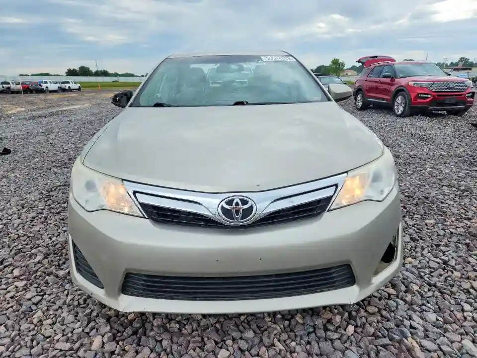4T4BF1FK2ER383642 2014 TOYOTA CAMRY-4