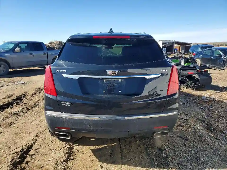 1GYKNDRS5KZ116261 2019 CADILLAC XT5-5