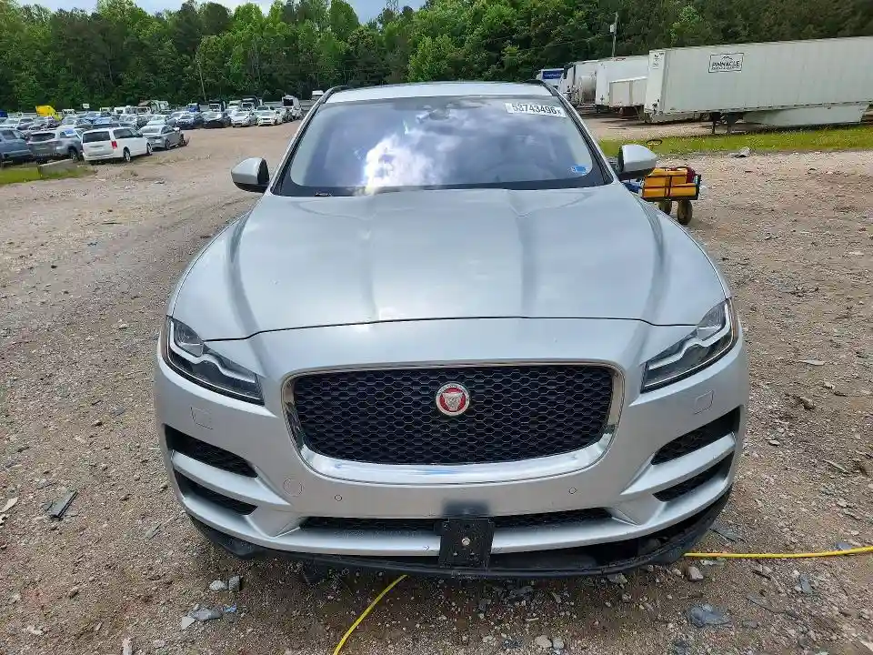 SADCK2BN1HA099918 2017 JAGUAR F-PACE-4
