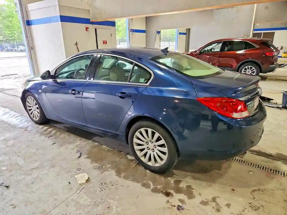 W04GV5EV3B1130203 2011 BUICK REGAL-1