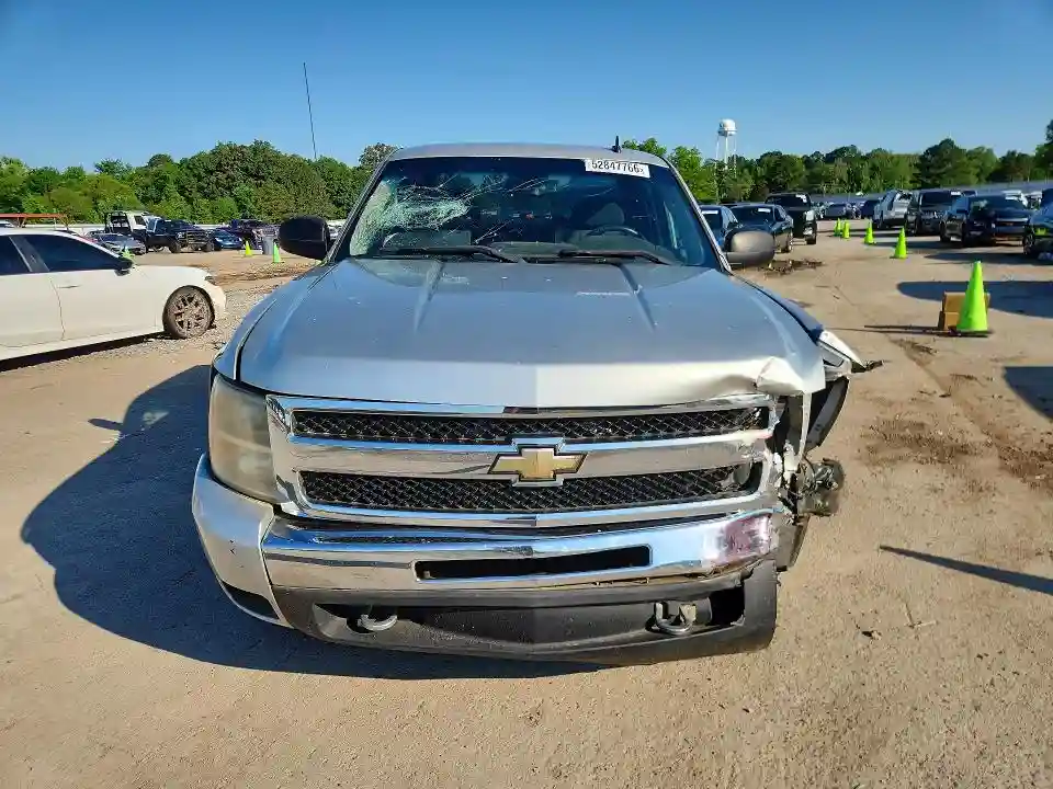 1GCRCSE06BZ379796 2011 CHEVROLET SILVERADO-4