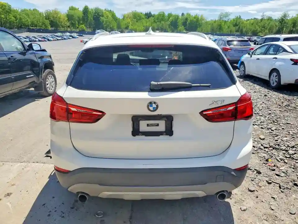 WBXHT3C35J5K31730 2018 BMW X1-5
