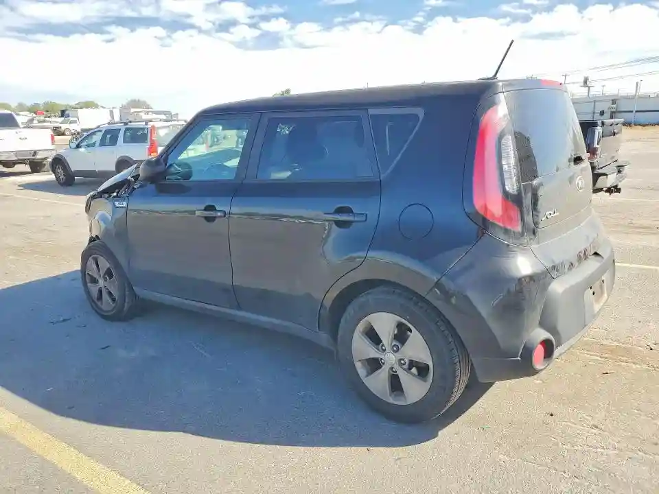 KNDJN2A27G7320127 2016 KIA SOUL BASE-1