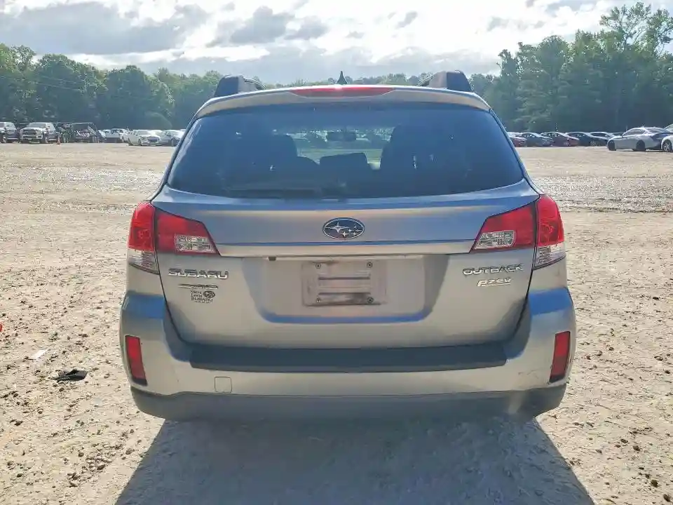 4S4BRBKC5B3349329 2011 SUBARU OUTBACK-5