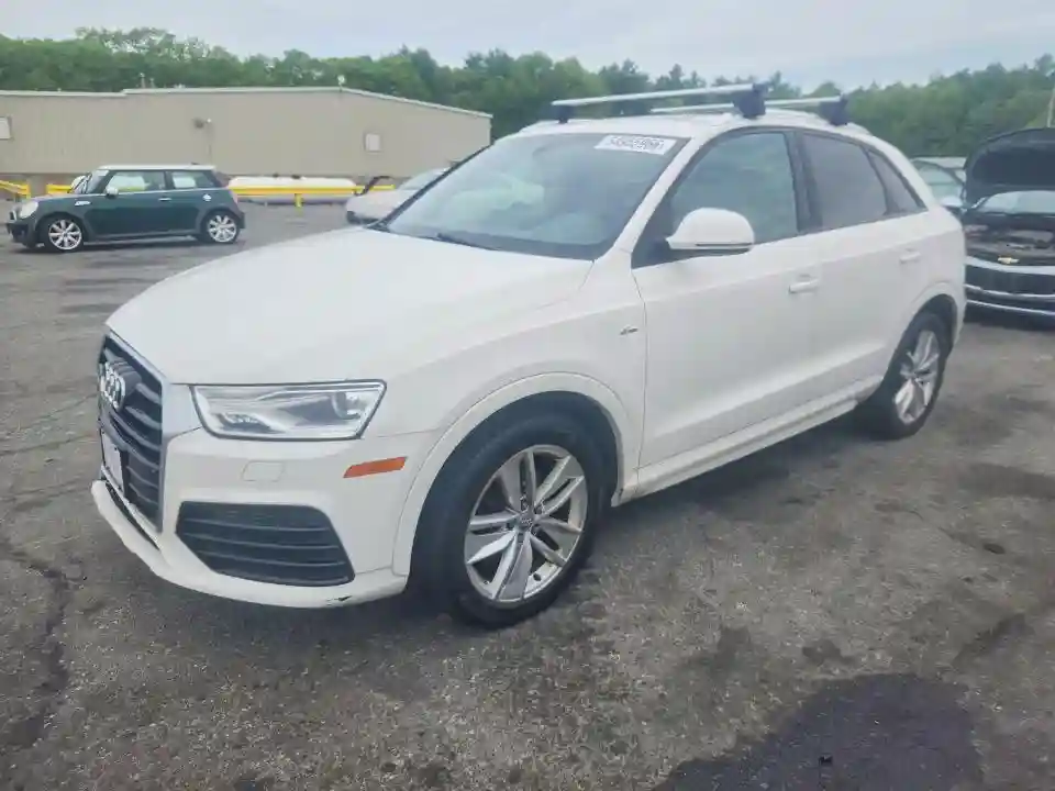 WA1ECCFS9JR003221 2018 AUDI Q3-0