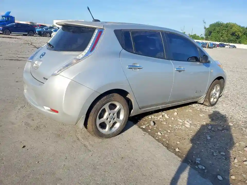JN1AZ0CP2CT023904 2012 NISSAN LEAF-2