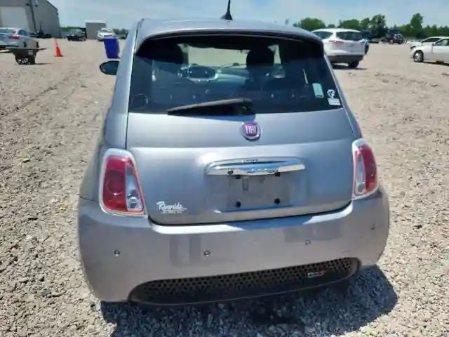 3C3CFFGE3JT465090 2018 FIAT 500-5