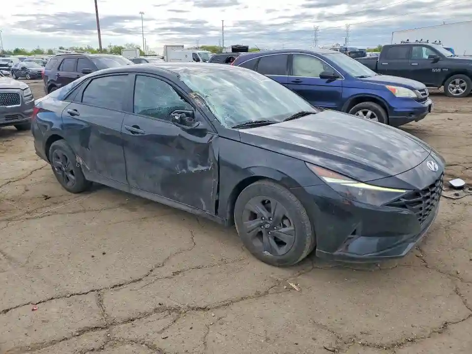KMHLM4AGXNU312276 2022 HYUNDAI ELANTRA-3