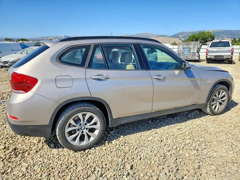 WBAVL1C50EVY24419 2014 BMW X1-2