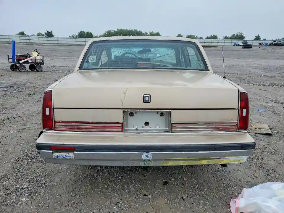 1G3CW54C1K1343460 1989 OLDSMOBILE 98-5