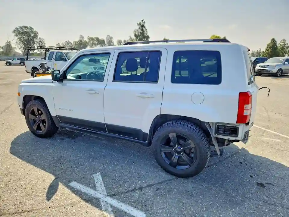 1C4NJPFA7DD191085 2013 JEEP PATRIOT-1