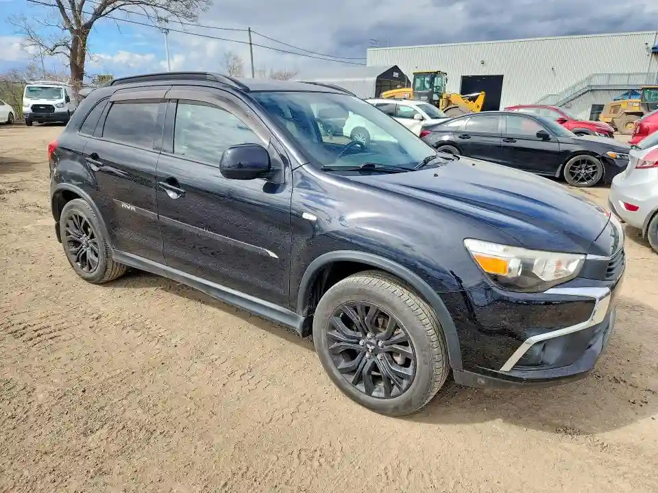 JA4AJ4AW2HZ607613 2017 MITSUBISHI OUTLANDER-3