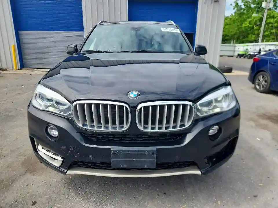 5UXKR0C52J0X97390 2018 BMW X5-4