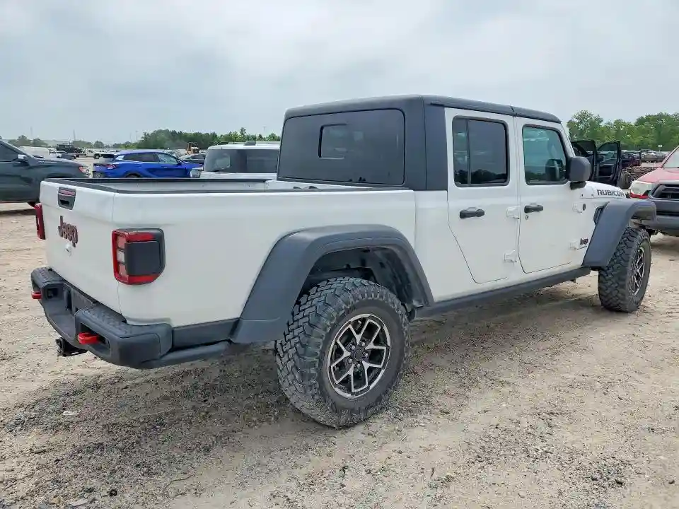 1C6JJTBG3RL123811 2024 JEEP GLADIATOR-2