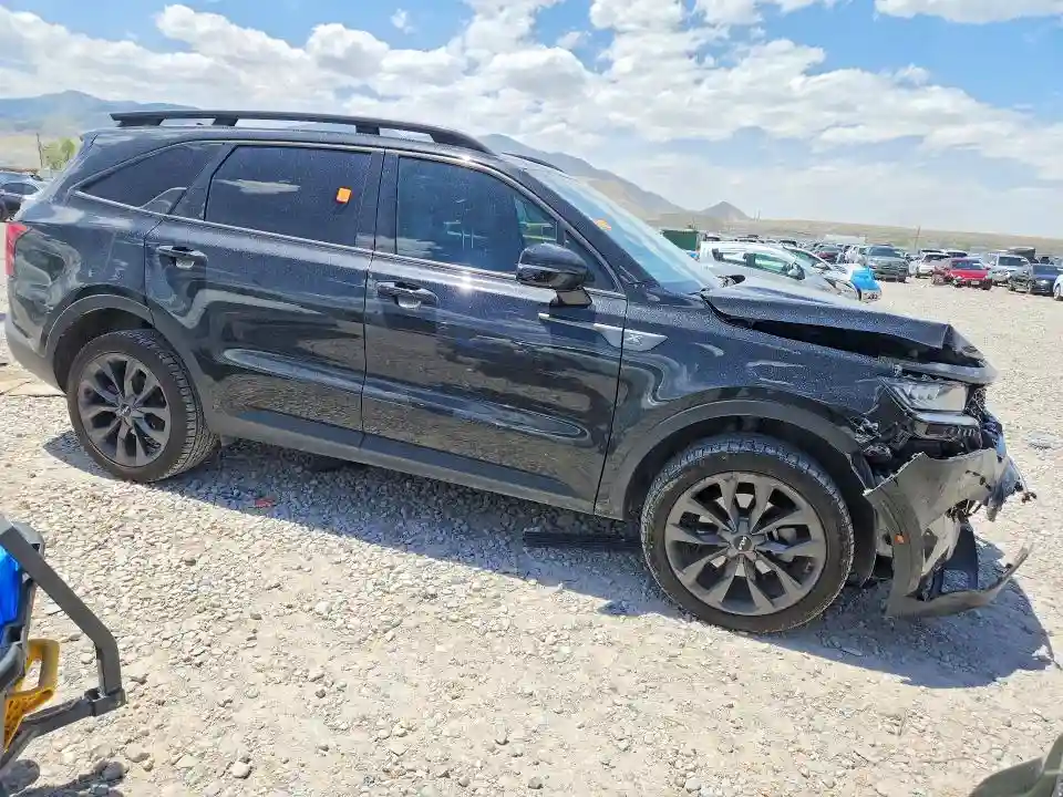 5XYRHDLF9PG244189 2023 KIA SORENTO-3