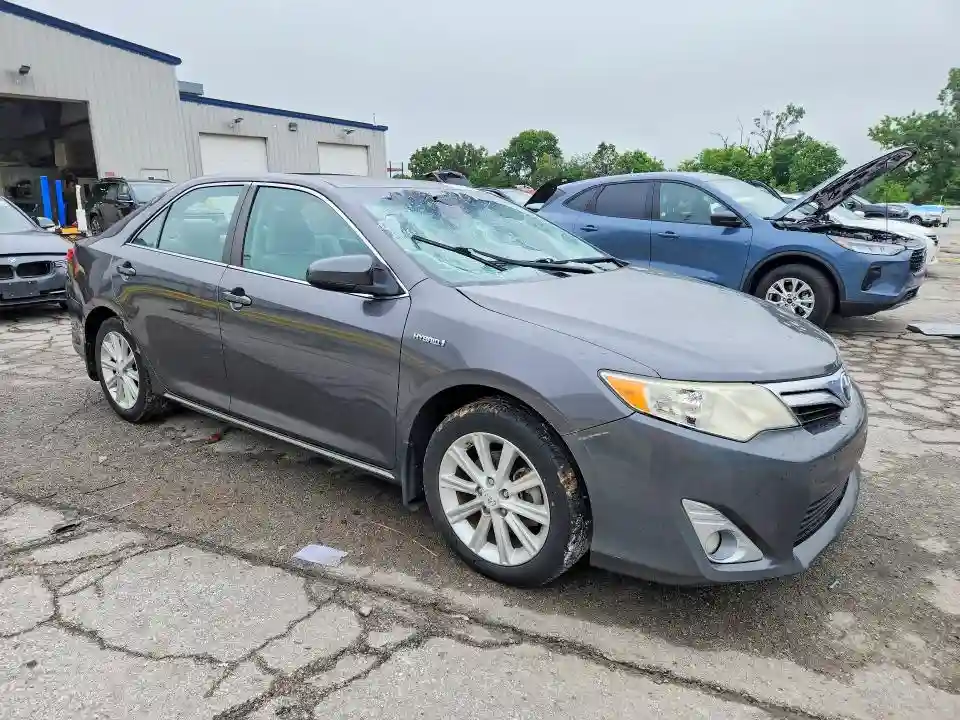 4T1BD1FK5DU066551 2013 TOYOTA CAMRY SOLA-3
